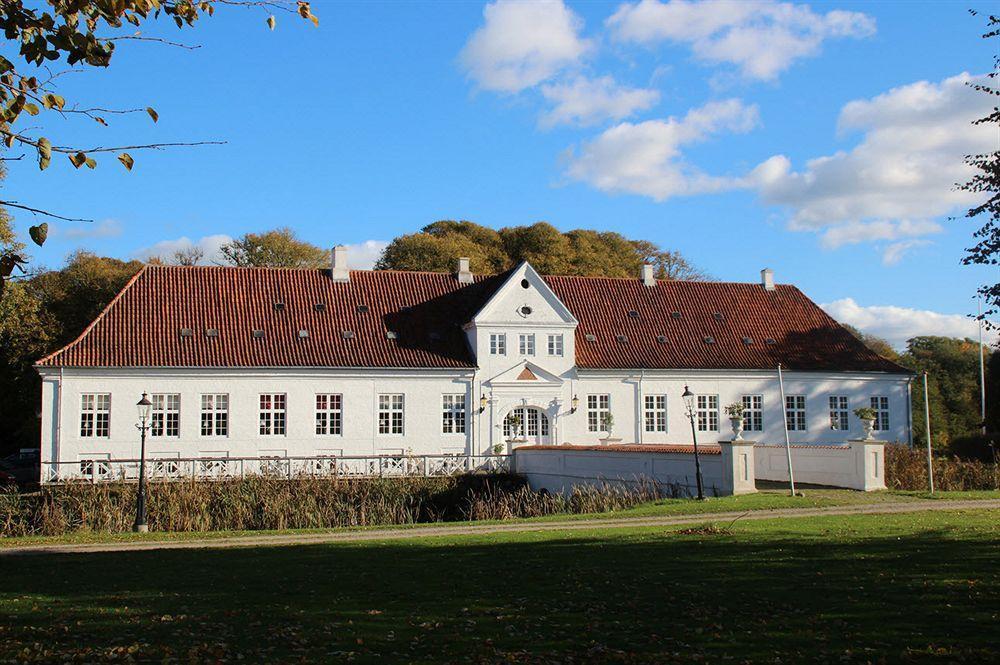 Store Restrup Manor House Buitenkant foto