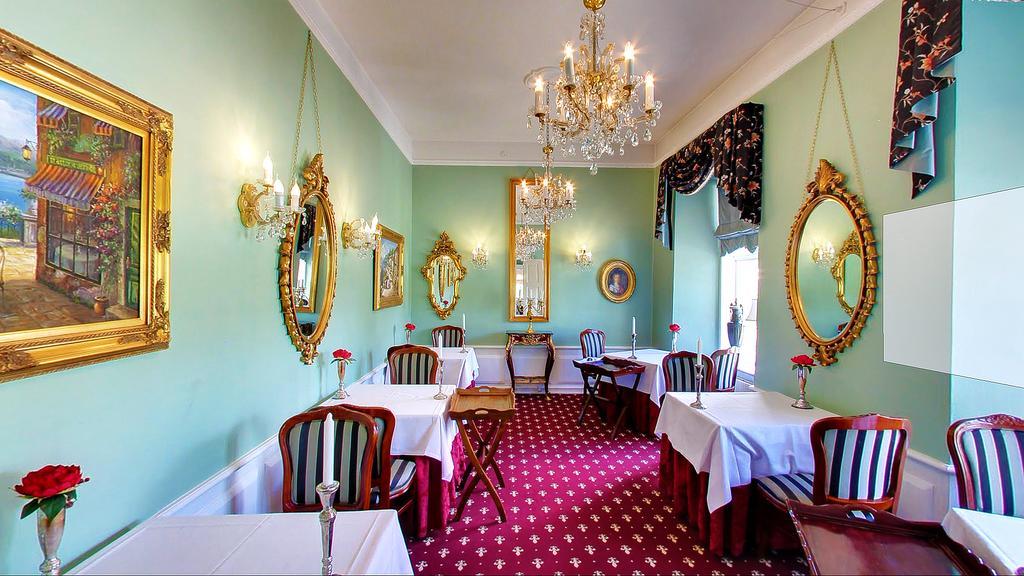 Store Restrup Manor House Buitenkant foto